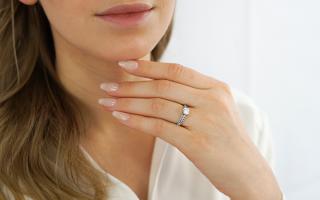 Krásný zásnubný prsteň Isarel 30 CSRI801A