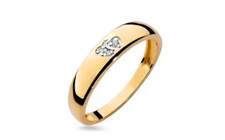 Zlatý prsteň dekorovaný diamantovými srdiečkami, 9K BSBR001HR