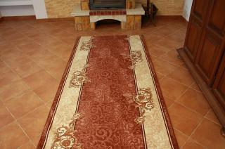 Behúň koberec  A 40-hnedý (Lacný behúň na gume v šírke 70cm,)
