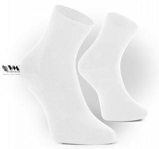 Zdravotné antibakteriálne ponožky BAMBOO Normal 8010