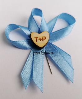 svadobné pierko modré s dreveným srdiečkom - s iniciálmi - VZOR 3 (fialová tahiti)