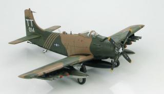 Douglas A-1J Skyraider 56th SOW, 602nd Fighter Sqn.  No.014  - 1:72