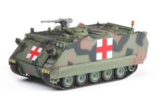 M113 A2, US Army Red Cross - Easy model 1:72