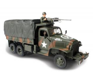 M35 2.5 Ton Cargo Truck US Army, w/2 Figures - 1:32 Unimax