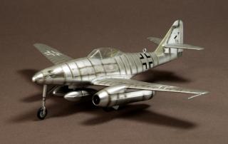 Me-262 A-2a, 1945 Schwabisch hallm, test pilot Hans Fey Test version - 1:72