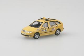 Škoda Fabia Combi AAA TAXI - G-yellow Lemon - Abrex 1:72