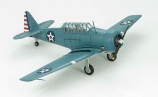SNJ-3 Trainer, Quantico, 1942  First Marine Aircraft Wing  - Hobbyma