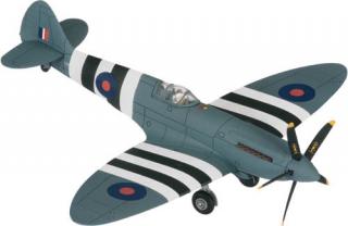 Spitfire PR XIX, PM631 Battle of Britain Memorial Flight museum - 1:72