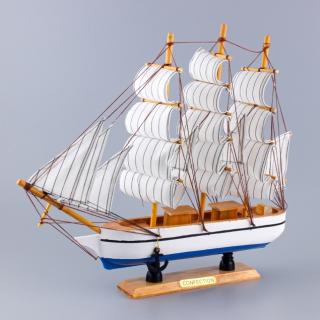 Plachetnica drevený model modro biela 40cm