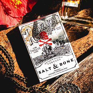 Salt &amp; Bone Playing Cards (karty)