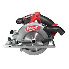 MILWAUKEE M18 CCS55-0 (aku okružná píla FUEL systém, Dodávaná bez akumulátorov a nabíjačky.)