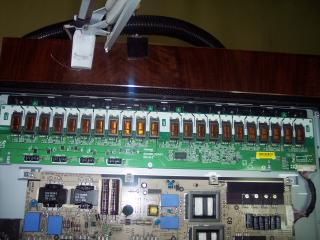SSI400_22A01 z Samsung LE40A856S1MXXH panel LTF400HC02 (Používaný 100% funkčný.)
