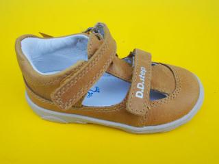 Detské kožené sandálky D.D.Step H077 - 51734D yellow BAREFOOT 105-SK009