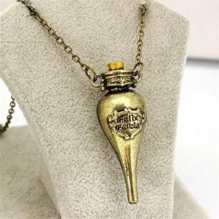 Harry Potter: Náhrdelník Felix Felicis v zlatej farbe (Harry Potter Gold Tone Felix Felicis Necklace)