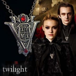 Twilight saga: New Moon Volturi náhrdelník (generická verzia) (Twilight saga: New Moon Volturi Crest Chain Necklace)