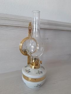 Petrolejová lampa mosadz/porcelán výška: 25cm