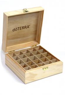 DoTerra drevený box s gravírovaným logom 25x15 ml