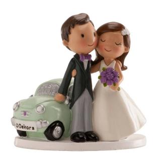 Svadobná figúrka na tortu novomanželia s autom 12 cm