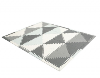 Penová podložka na zem - šedé trojuholníky 127 x 157 cm