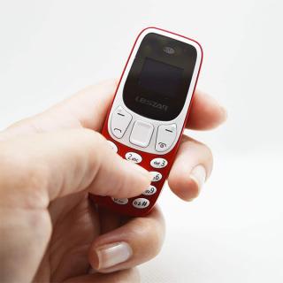 Miniatúrny mobilný telefón
