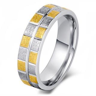 Prsteň s pieskovaním, štvorce, zlatá a strieborná farba, oceľ Rozmer prsteňa: 66