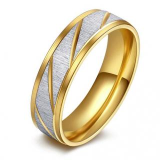 Prsteň z chirurgickej ocele, zlatá a strieborná farba, zárezy Rozmer prsteňa: 68