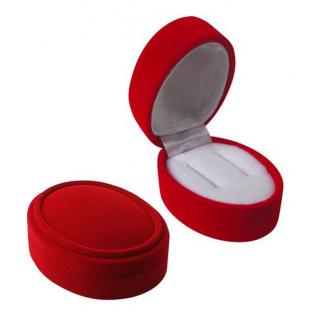 Zamatové darčekové balenie červenej farby na svadobné obručky