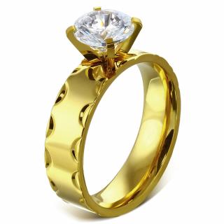 Zásnubný prsteň so zirkónom, oceľ, zlatá farba a gravírovanie - Solitér Rozmer prsteňa: 58