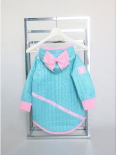 Prechodná pískacia bunda s mašľou aqua/baby ružová Veľkosť: 1-2 roky