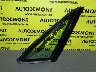 Použitý diel: 4D0845300Q - Pravé zadné sklo - Audi A8 1994 - 1997