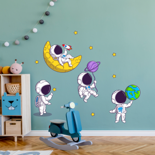 Textilná nálepka na stenu "Astronauti"