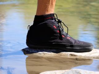 T1 Allrounder 5 Black/Red Unisex Veľkosť: 42