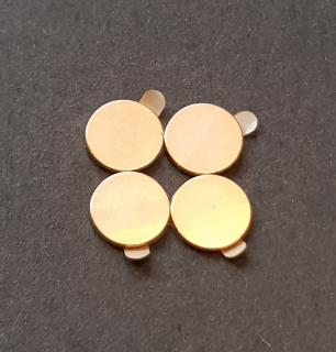 Magnet 10mm x 1mm, mosadz, samolepiaci, S+J balenie 20ks = 10 párov