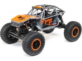 Axial Capra 1:18 4WD RTR šedá