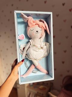 Kvalitná plyšová hračka - Zajačik Sofinka, 36 cm