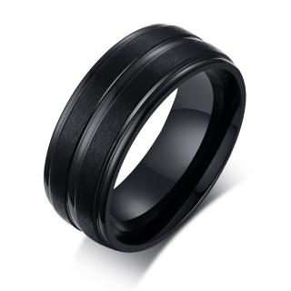 Čierny pánsky prsteň s dvoma pruhmi po obvode z chirurgickej ocele Veľkosť prsteňa: 62
