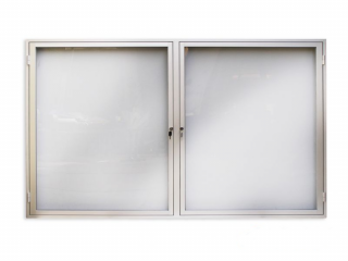 Závesná vitrína s úzkym profilom, delená dvojkrídlová Název: Formát 18xA4, rozmer: šírka 1550 x výška 1040 x hĺbka 69mm