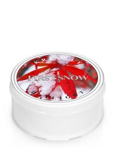 Kringle Candle First Snow vonná sviečka (35 g)