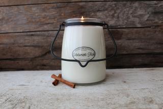 MILKHOUSE CANDLE Cinnamon Stick vonná sviečka BUTTER JAR (624 g)