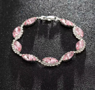 Dámsky postriebrený náramok s kryštálmi Diamond Druh barvy: Růžová