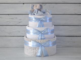 Trojposchodová plienková torta III. zdobená capáčikmi a sloníkom Farba plienkovej torty: Sivá deka, modra stuha, Vel'kosť: Bábätko sa čerstvo narodilo