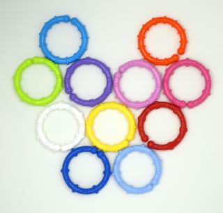 Plastové krúžky s atestom Farba: fialová