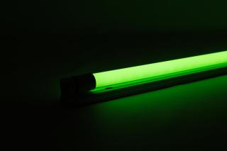 Zelená trubica LED 20W 120cm obojstranné napájanie AN23