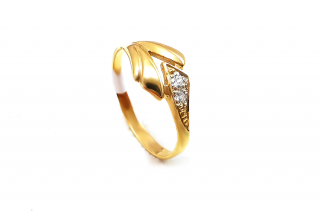 Zlatý prsteň VZOR 16 žltý  +doživotný servis + krabička, darček Farba zlata: Žlté zlato, Farba kameňa: biela