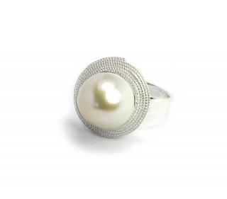 Prsten strieborný perlový Veľkosť: 57