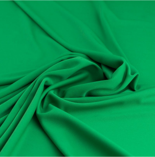 Akrobatický šál - zelená Dĺžka po prepolení: 3,5 m