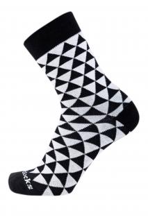 Farebné ponožky STYLE SOCKS s trojuholníkmi Velikost: EUR 43 - 46