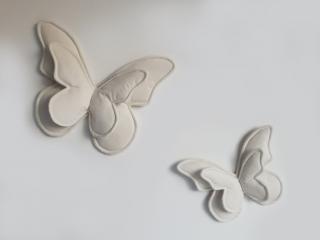 Dekoračné vankúšiky na stenu - motýle Farba: béžová