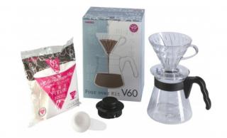 Hario V60 Pour Over Kit - čierny (Hario V60 Craft Coffee Maker 600ml)