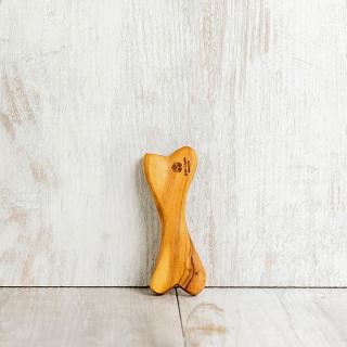 OLIWOOD Drevená kosť z olivového dreva Veľkosť: 10 cm